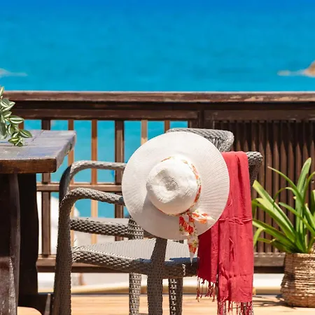 Ekati Seaside Living Apartamento *